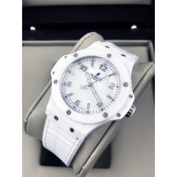 Hublot (EL8154)