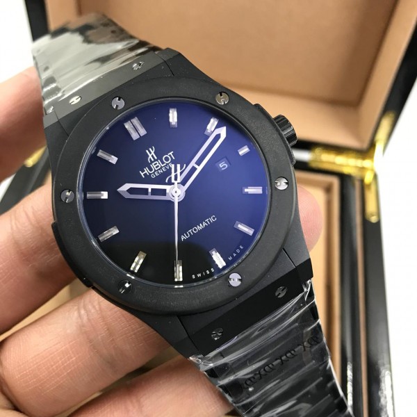 Hublot (EL10376)