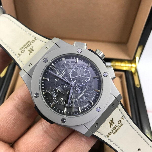 Hublot (EL10328)