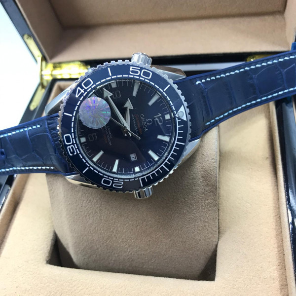 Omega (EL10541)