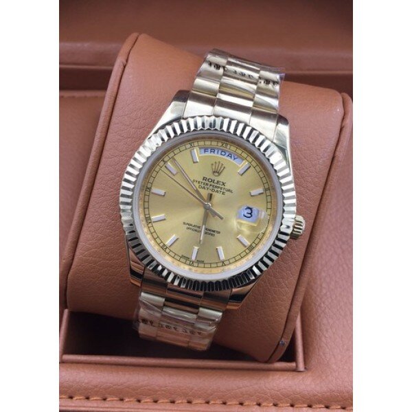 Rolex (EL8538-2)