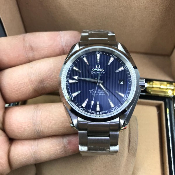 Omega (EL10522)