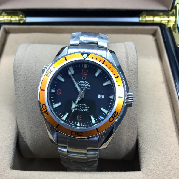 Omega (EL10521)
