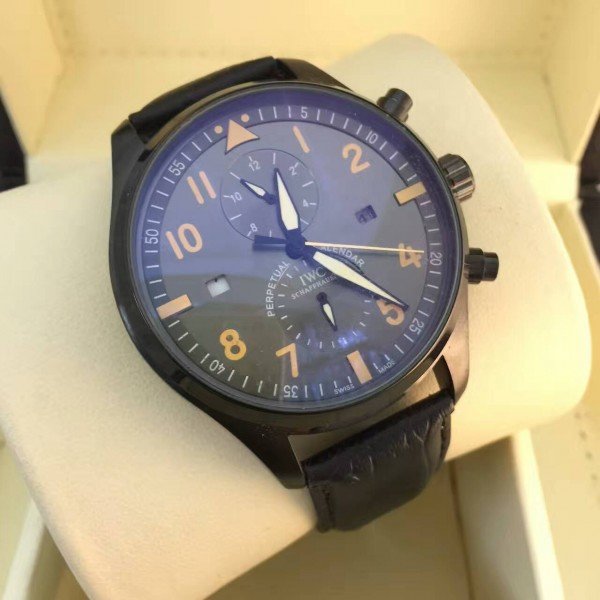 IWC (EL8452-3)