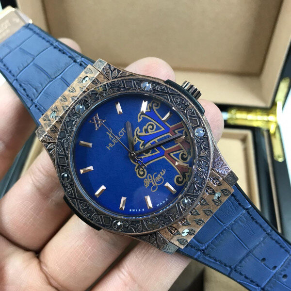 Hublot (EL10401)