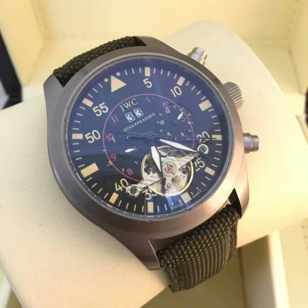 IWC (EL8451-2)