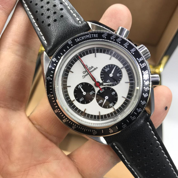 Omega (EL10514)