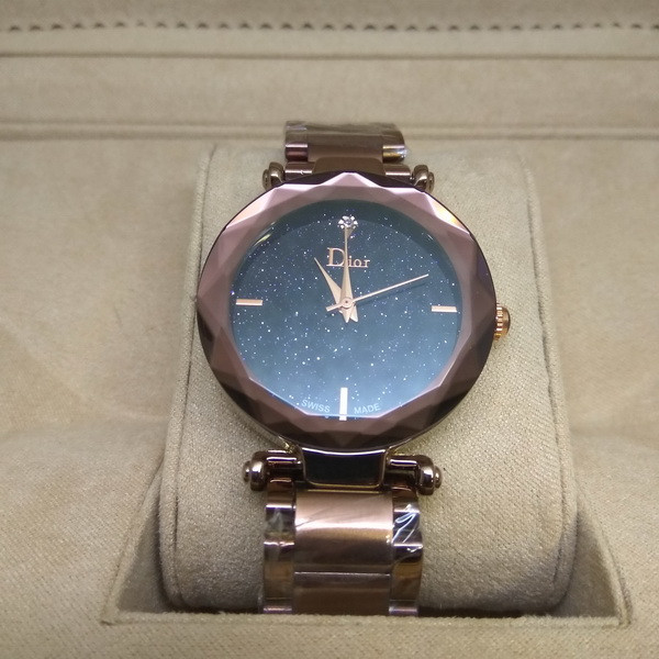 Dior (EL7135)
