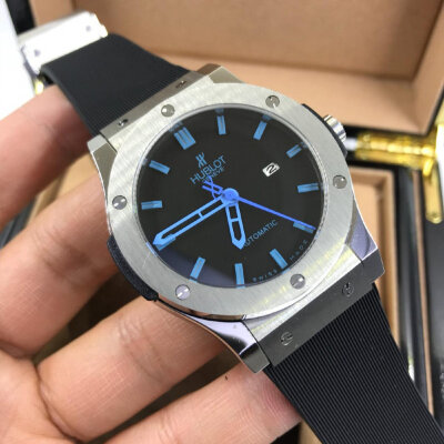 Hublot (EL10289)