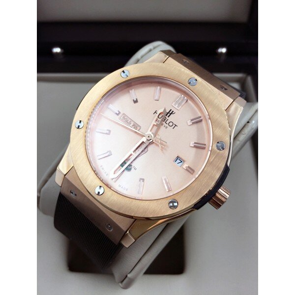 Hublot (EL8129)