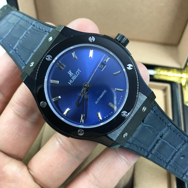 Hublot (EL10285)